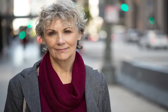 数据分析编辑头像占位图